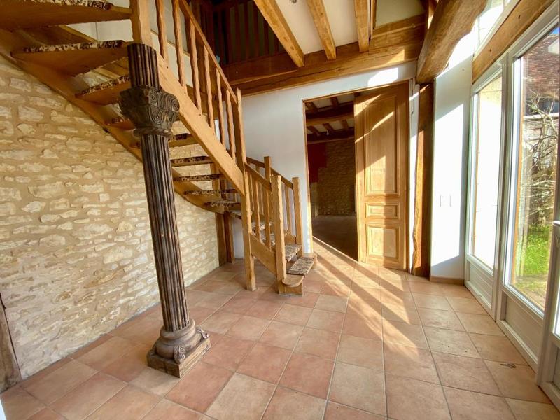 Propriété - 288 m² - 8 pièces