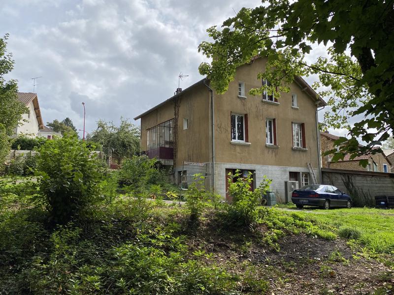 Maison - 131 m² - 7 pièces