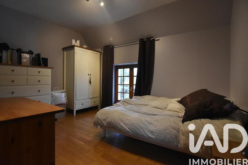 Maison - 204 m² - 6 pièces