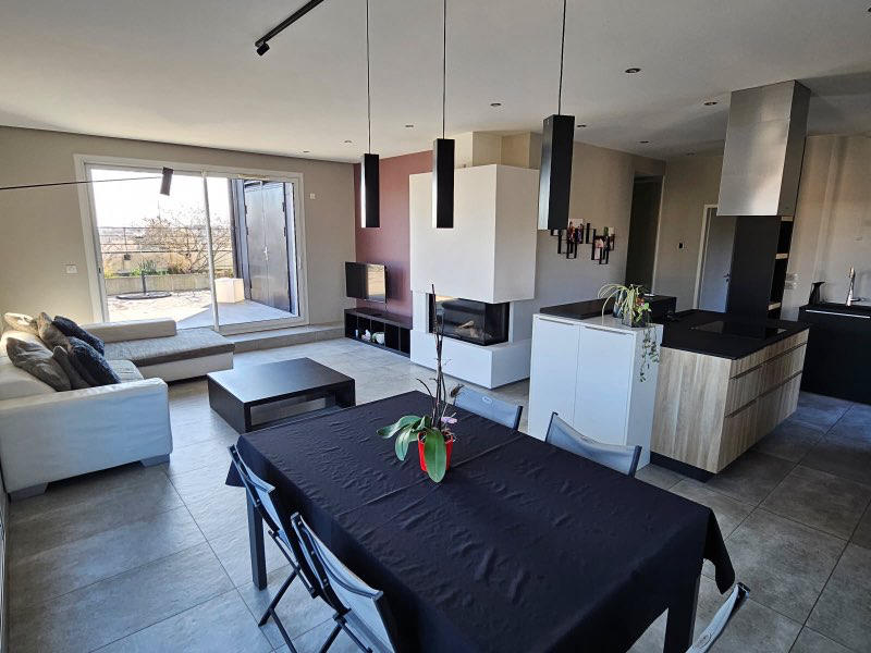 Appartement - 110 m² - 5 pièces