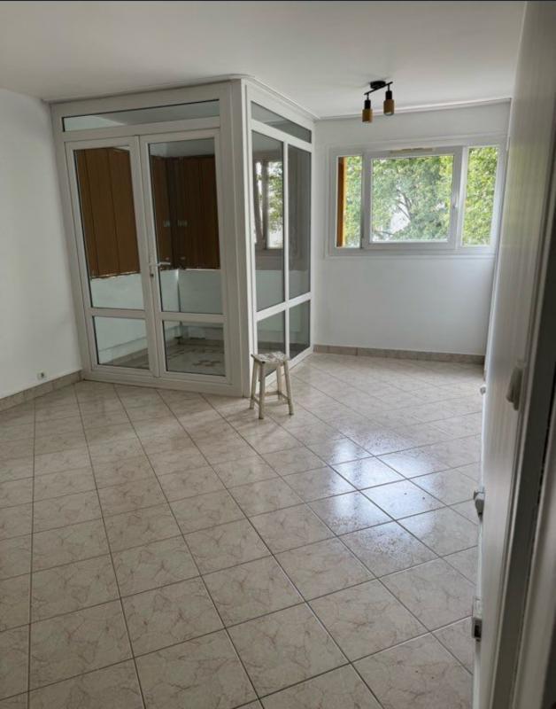 Appartement - 75 m² - 4 pièces