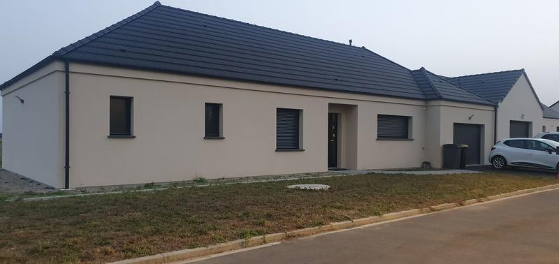 Maison - 95 m² - 4 pièces