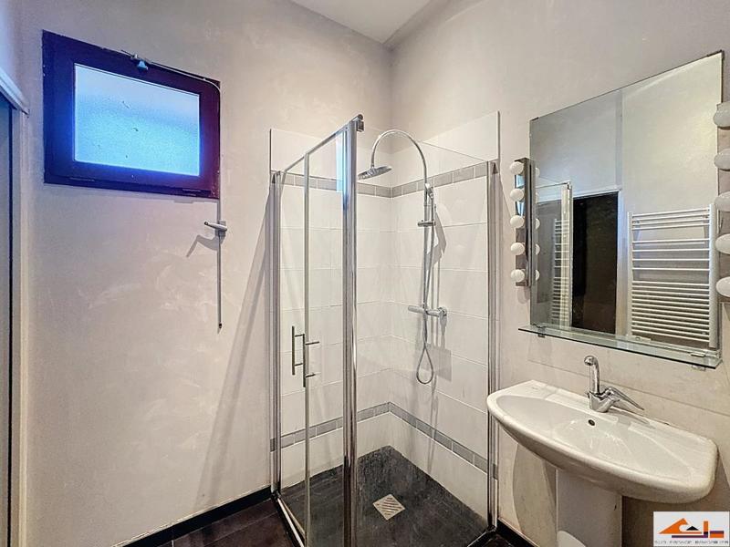 Appartement - 110 m² - 4 pièces