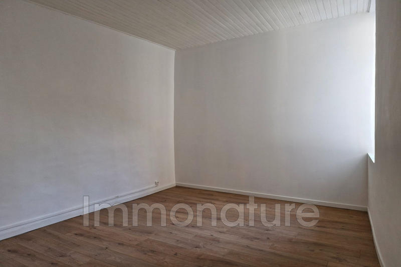 Appartement - 79 m² - 3 pièces