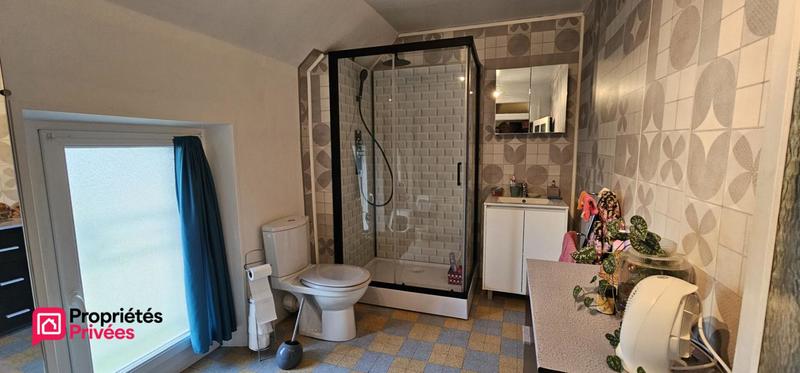 Maison - 204 m² - 5 pièces