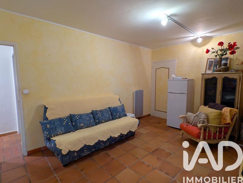 Maison - 222 m² - 8 pièces