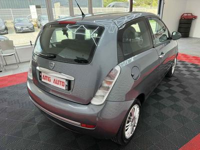 Lancia Ypsilon 1.2 i 60 Cv. 5 Places