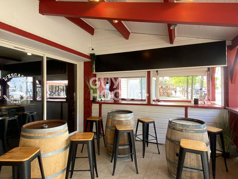 Fonds de commerce - 598 m²