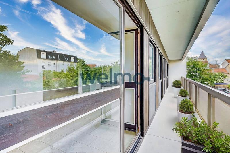 Appartement - 150 m² - 7 pièces