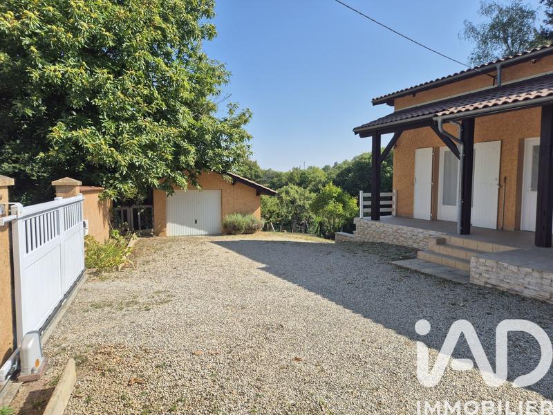 Maison - 123 m² - 6 pièces