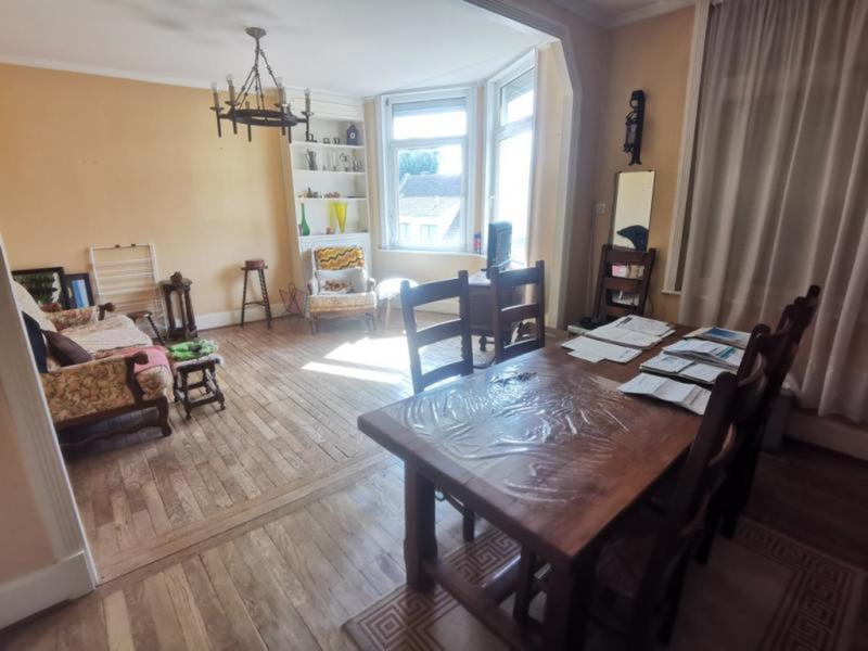 Appartement - 83 m² - 3 pièces
