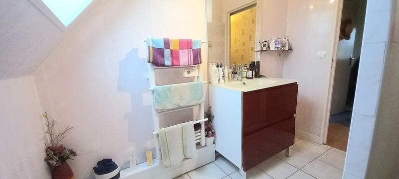 Maison - 95 m² - 4 pièces