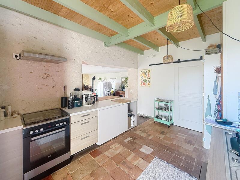 Maison ancienne - 147 m² - 8 pièces