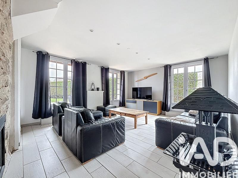 Maison - 135 m² - 6 pièces