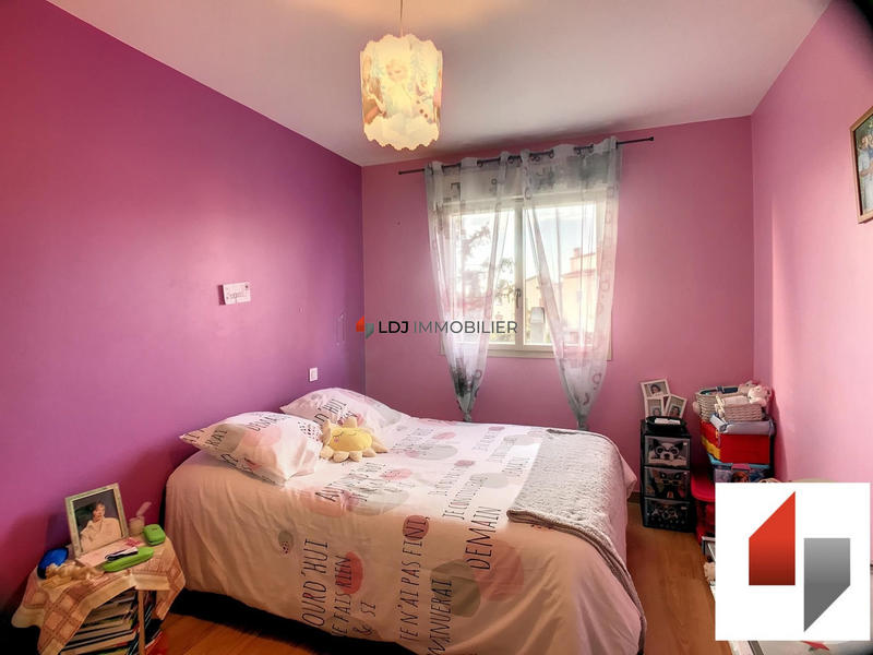 Villa - 181 m² - 5 pièces