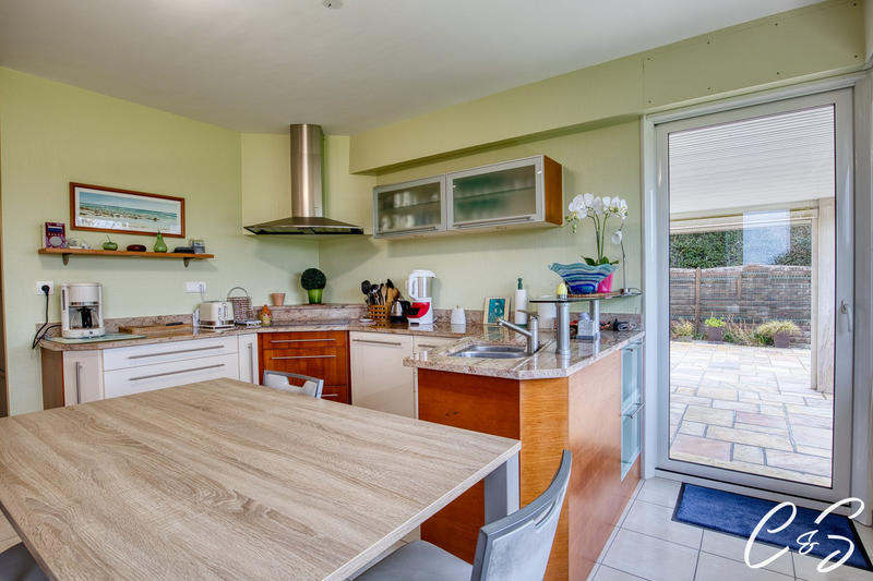 Maison ancienne - 208 m² - 6 pièces