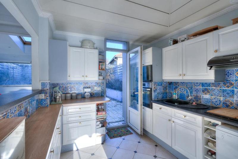 Maison - 85 m² - 5 pièces