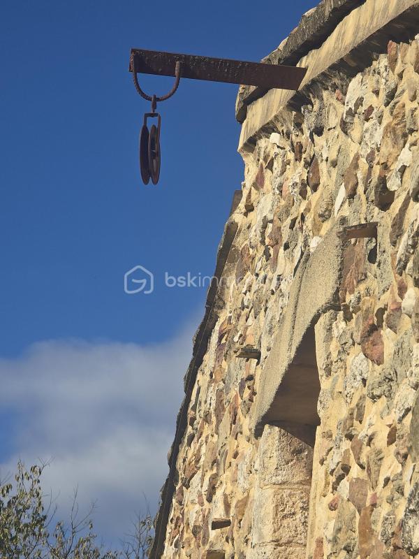 Maison en pierre - 78 m² - 4 pièces