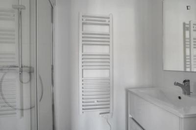 Chambre - 15 m² - 11 pièces
