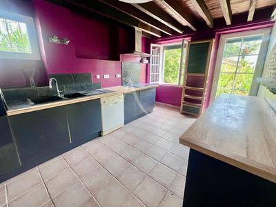 Maison - 192 m² - 6 pièces