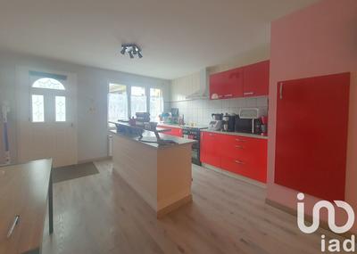 Maison - 123 m² - 4 pièces