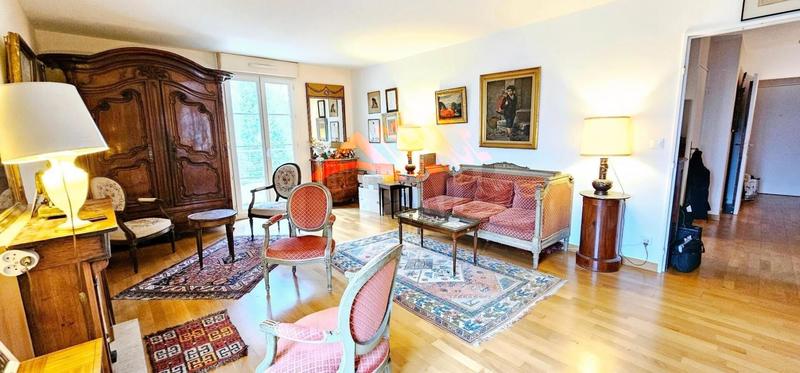 Appartement - 81 m² - 4 pièces