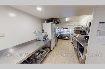 Fonds de commerce - 75 m²