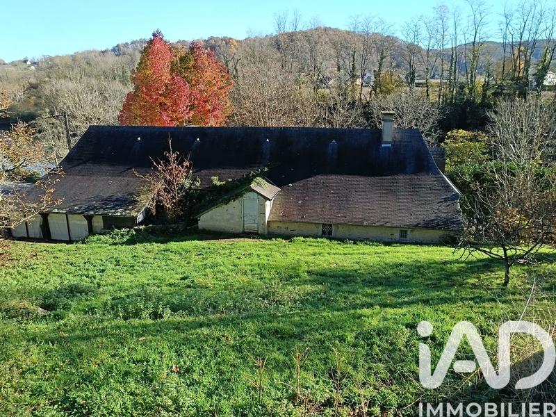 Maison - 383 m² - 12 pièces