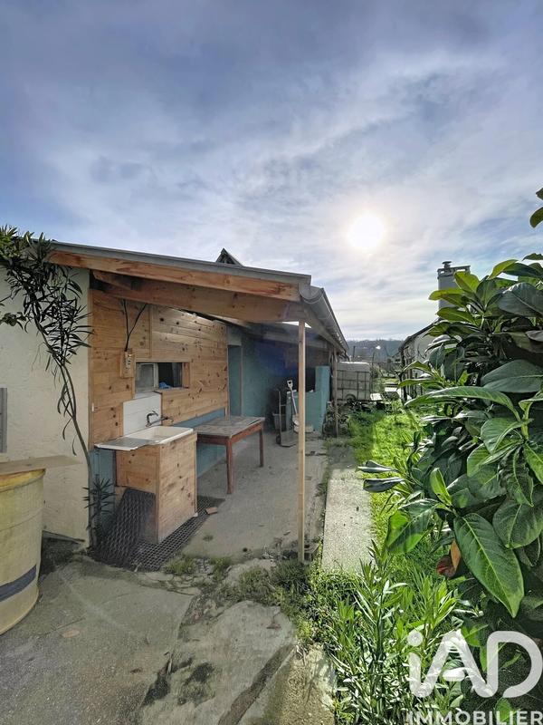 Maison - 96 m² - 4 pièces