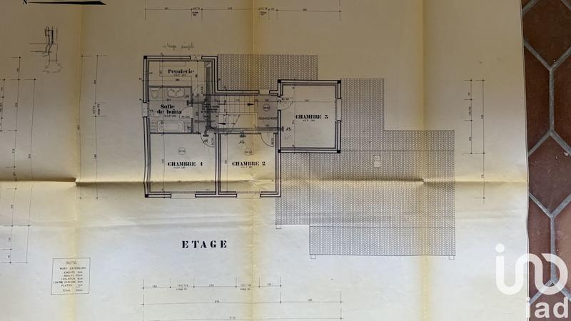 Maison - 170 m² - 7 pièces