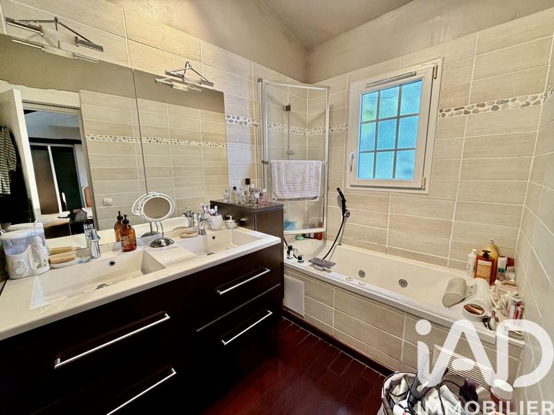 Maison de village - 114 m² - 6 pièces