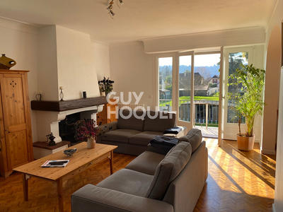 Maison - 194 m² - 7 pièces