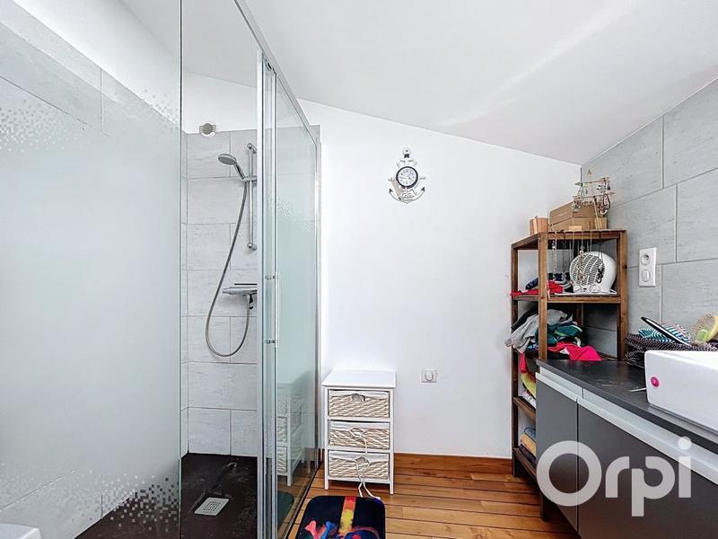 Maison - 96 m² - 4 pièces