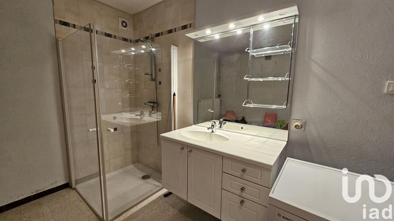 Maison - 181 m² - 6 pièces