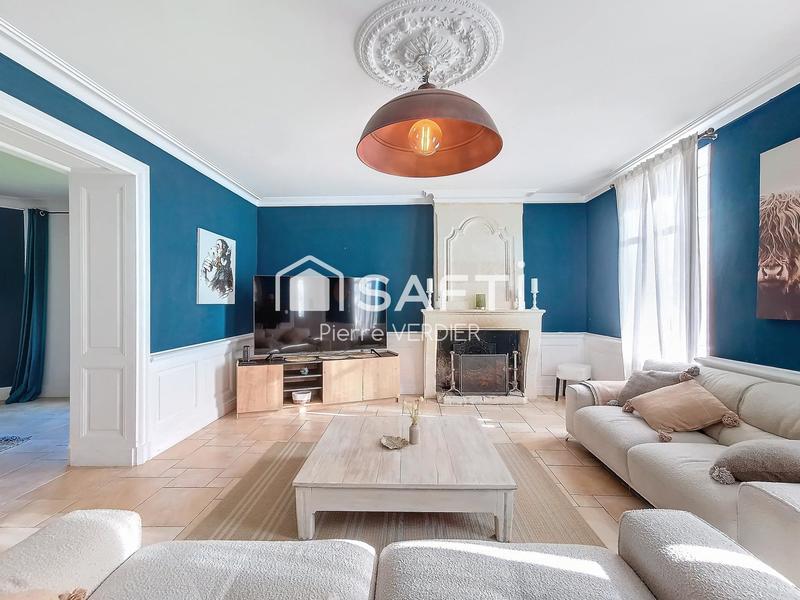 Maison - 500 m² - 16 pièces