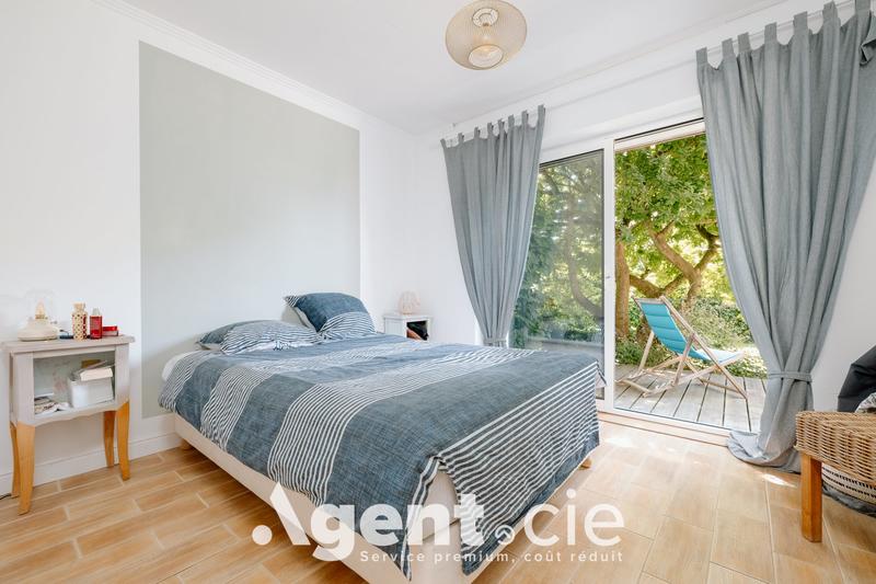 Maison - 143 m² - 7 pièces