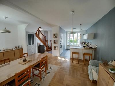 Maison - 150 m² - 6 pièces