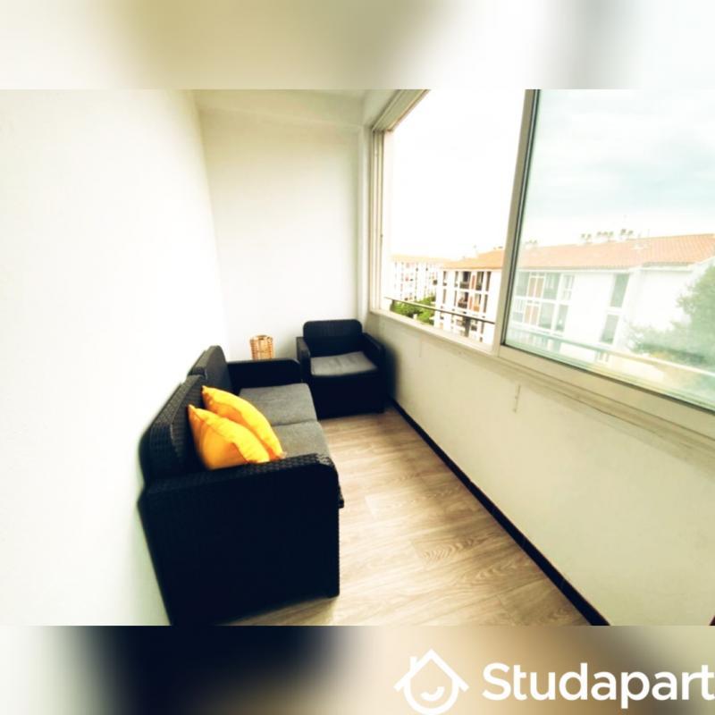 Chambre - 11 m² - 1 pièce