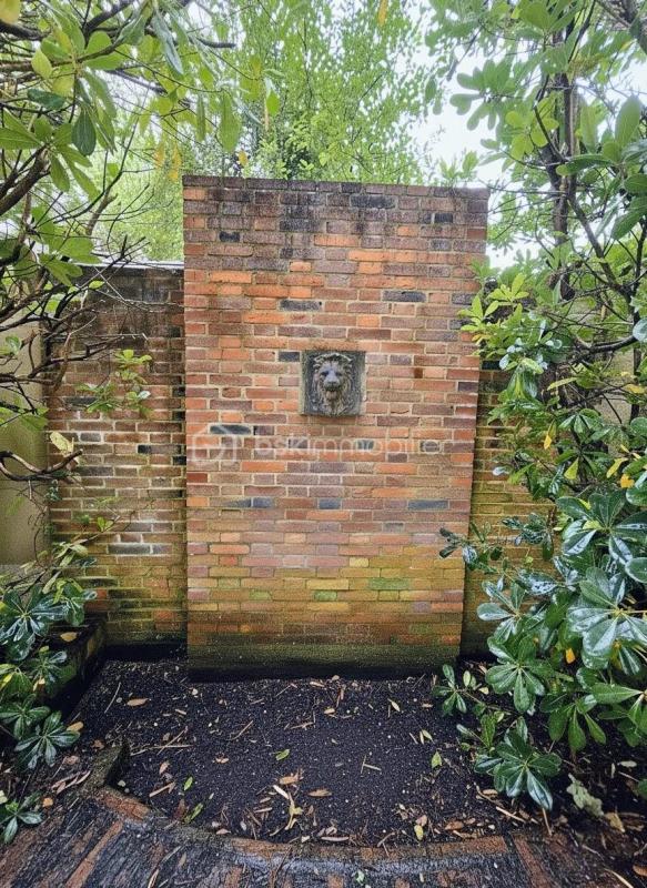 Villa - 215 m² - 7 pièces