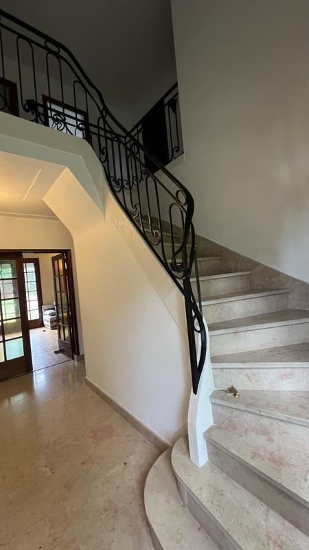 Maison - 165 m² - 6 pièces