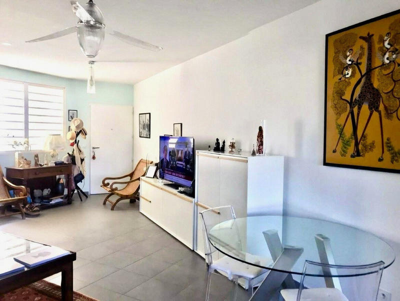 Appartement - 90 m² - 4 pièces