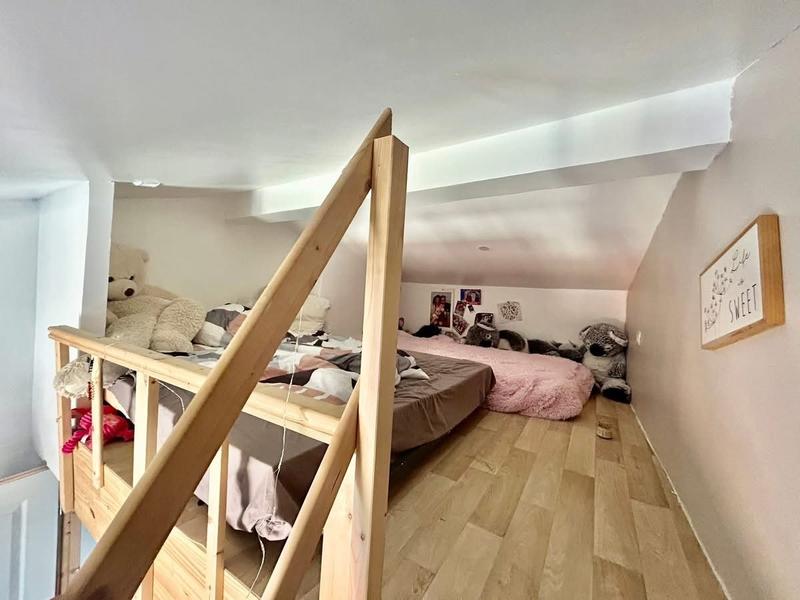 Villa - 96 m² - 5 pièces