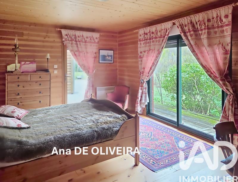 Maison - 180 m² - 5 pièces