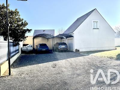 Maison - 236 m² - 7 pièces