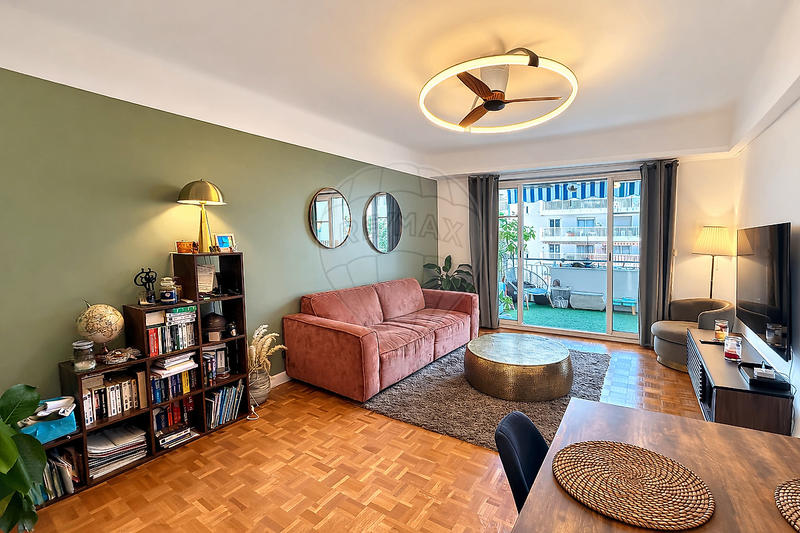 Appartement - 75 m² - 3 pièces