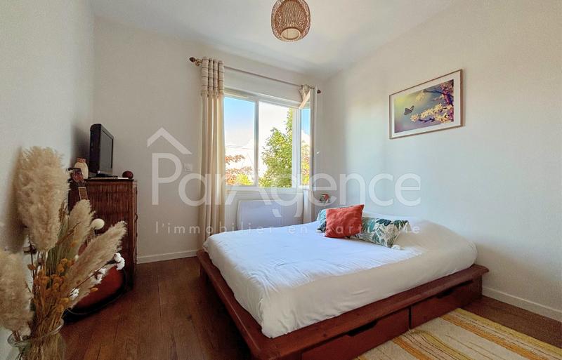 Appartement - 91 m² - 4 pièces