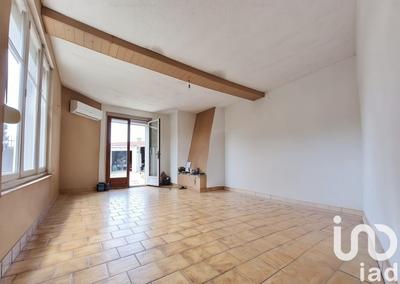 Maison - 238 m² - 6 pièces