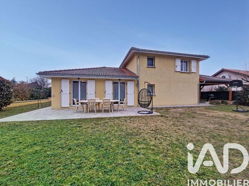 Maison - 114 m² - 5 pièces