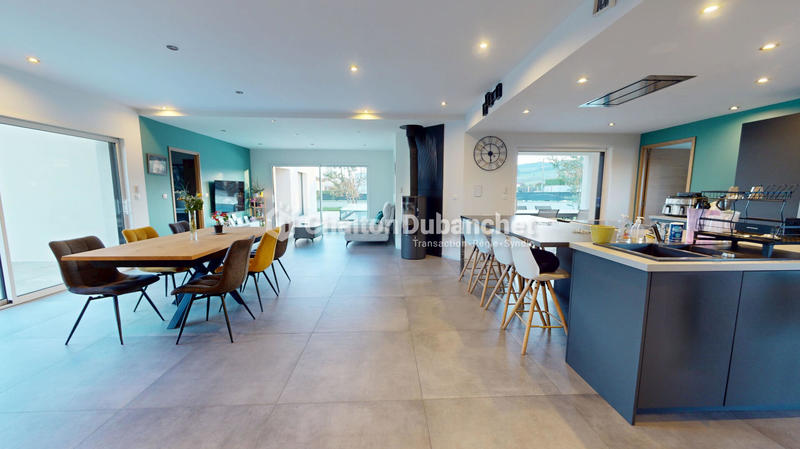 Villa - 160 m² - 7 pièces