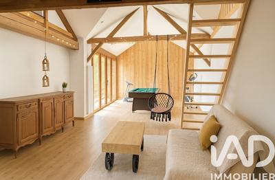 Maison - 333 m² - 10 pièces